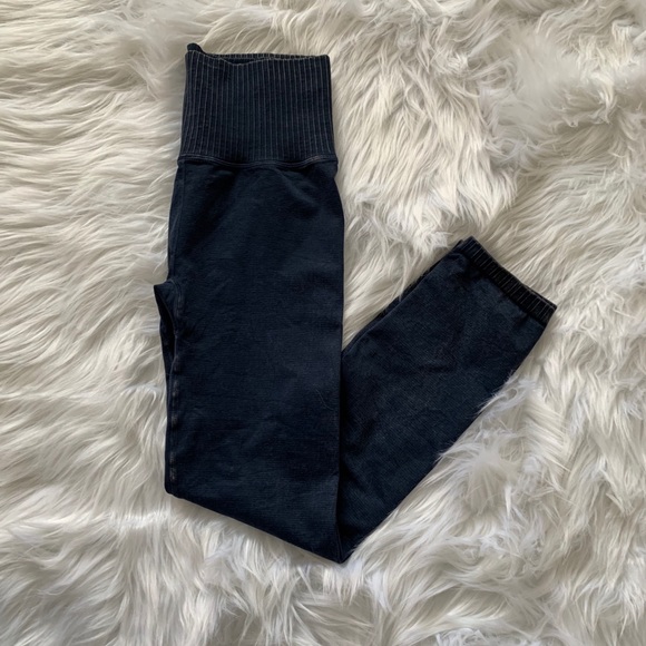 NEW Free People leggings and happiness crop set - Picture 5 of 7